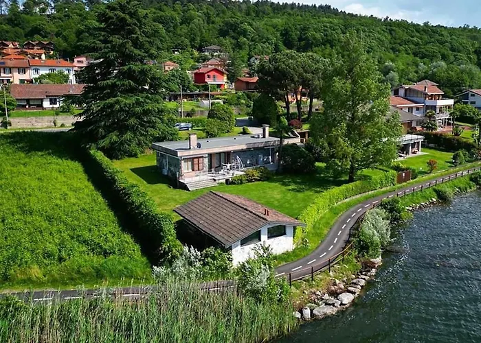 Casa Gaiani Villetta In Riva Al Lago Vista Mozzafiato