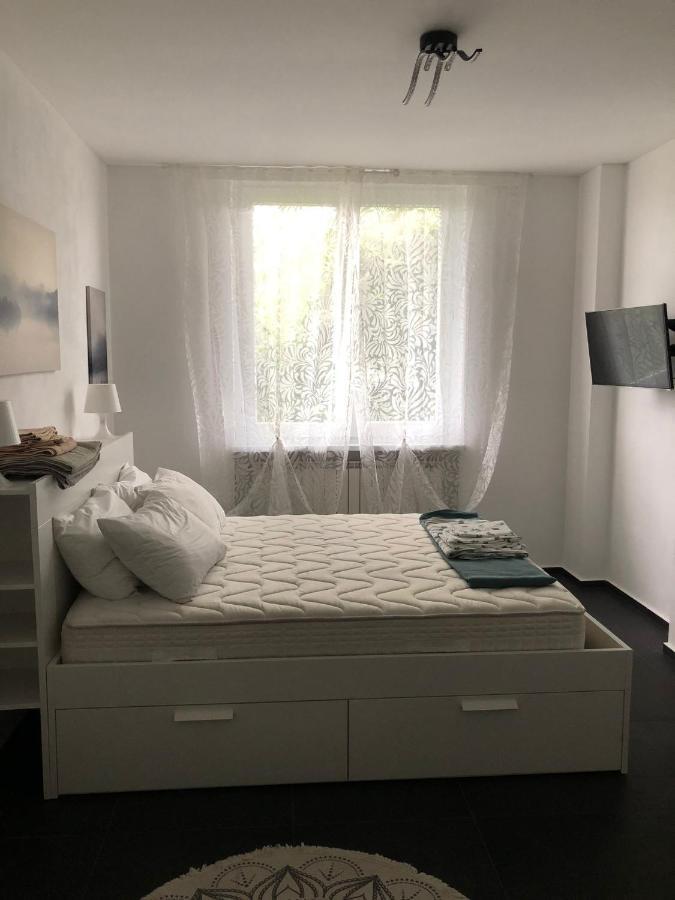 Villa Casa Gaiani In Riva Al Vista Mozzafiato Varano Borghi