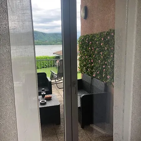 Casa Gaiani Villetta In Riva Al Lago Vista Mozzafiato Varano Borghi Buitenkant foto